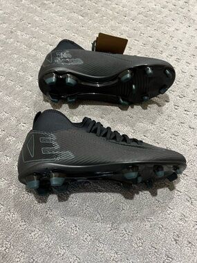 Nike Mercurial Superfly MG GS Youth Kids Size 6Y